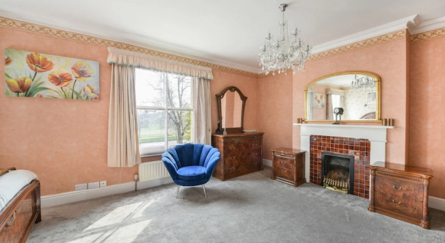 Melrose Lodge 4-bedroom house 1-bed flat, Забронировать Отель Отели Кембриджа 3 звезды, рядом с Ridley Hall, 3*
