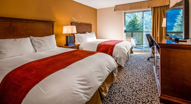 Четырёхместный номер Standard с видом на горы Best Western Tyrolean Lodge