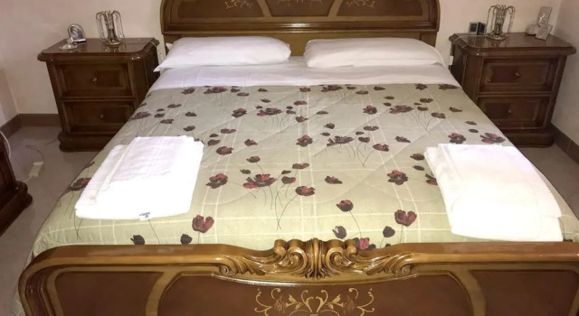 Villa With 4 Bedrooms in Ladispoli, With Private Pool, Enclosed Garden and Wifi Near the Beach, Rezervovat Vila Hotely v Lazio s bazénem, Bazén