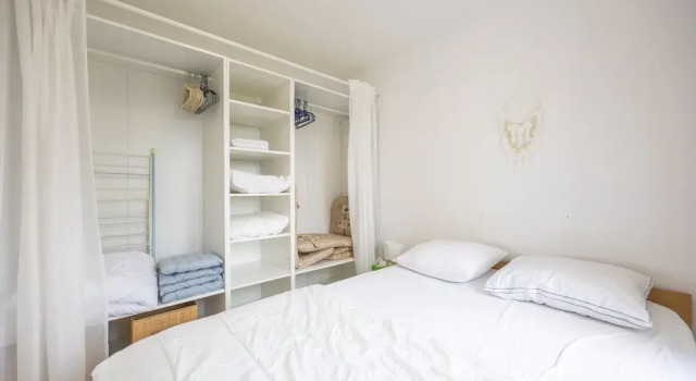 Ground Floor Apartment With Sunny Terrace, Prenota Appartamento Hotel a Flanders con parcheggio, Parcheggio