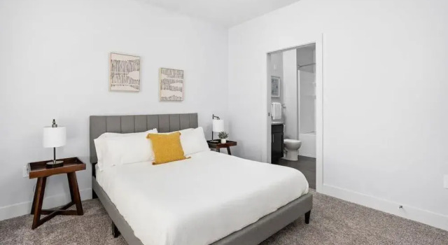 Апартаменты Standard CozySuites at Notch