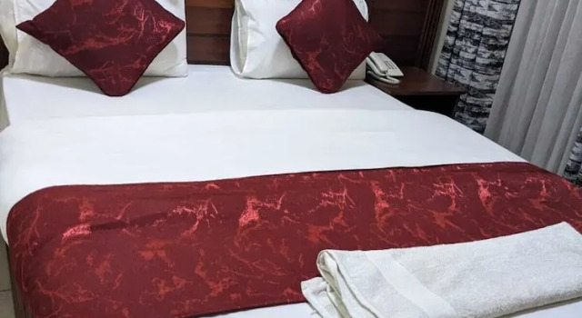 Номер Standard Capital Comfort Hotel