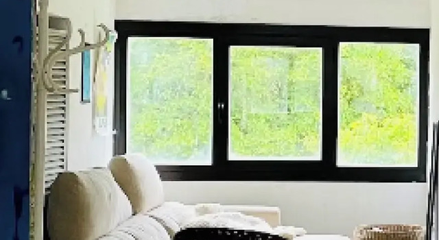 3-bed Artist Chalet Near San Sebastian, Sleeps 6, Réserver Chalet Cottages à Navarre, Cottage