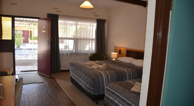 Трёхместный номер Standard Angaston Vineyards Motel