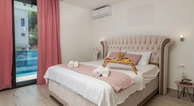 Amazing Home in Matulji With Outdoor Swimming Pool, Wifi and 5 Bedrooms