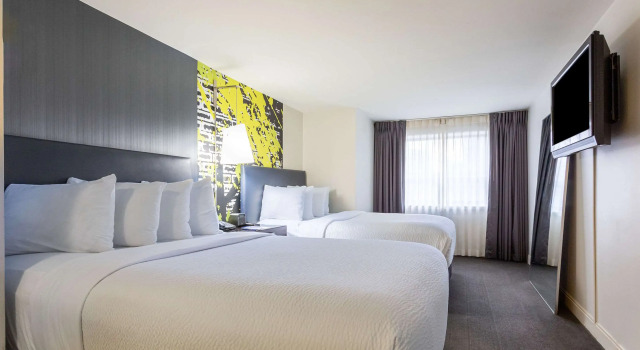 Четырёхместный номер Standard Comfort Inn & Suites Baltimore Inner Harbor