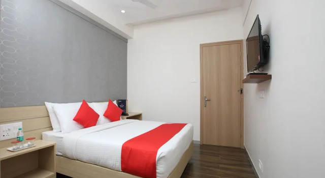 OYO 12236 The Pearl, Забронировать Отель Отели Ченнаи с завтраком, рядом с AVM Rajeswari Kalyana Mandapam, Завтраки