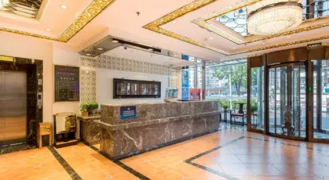 Jihang Zhouji Hotel, Book Hotel Hoteller i Beijing Province med parkering, Parkering
