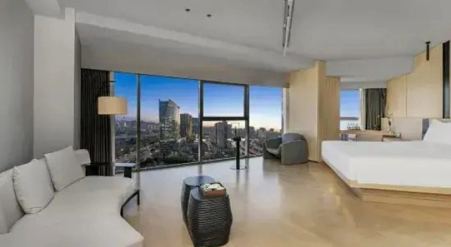 Люкс Hotel Fanjin (Zhengzhou Ruyi Lake CBD Convention Center)