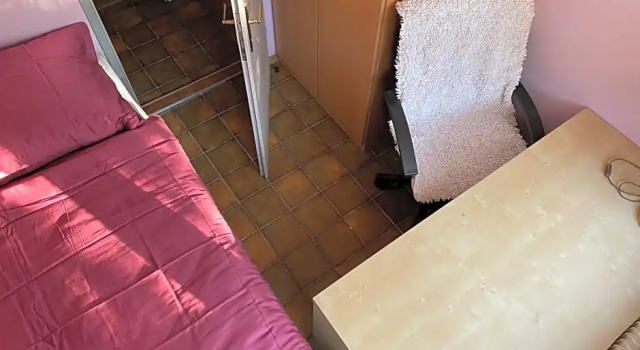 Suburb Hostel