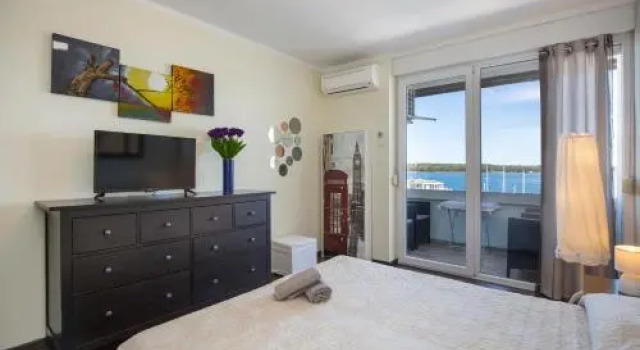 Apartment Arena