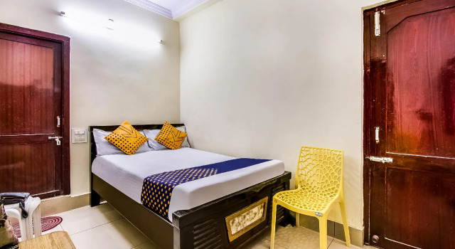 SPOT ON 67751 Sri Surya Lodge, Book Hotel Guntur Andhra Pradesh