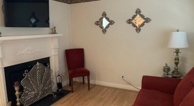 Номер Standard c 1 комнатой с балконом Oak Square Rentals