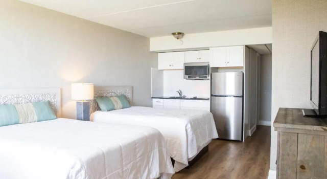 Четырёхместный номер Standard oceanfront Bristol Plaza Motel