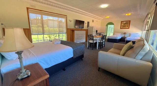 Номер Superior Lakeside Motel Waterfront