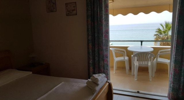 Corfu Glyfada Apartment 60, Забронировать Апартаменты/квартира Глифада 