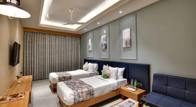 Двухместный номер Premium Click Hotel Royal Pearl, Galenda, Dahej
