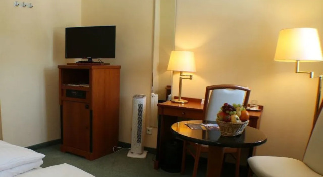 Hotel Zum Erbprinzen, Забронировать Отель Шветцинген Мангейм