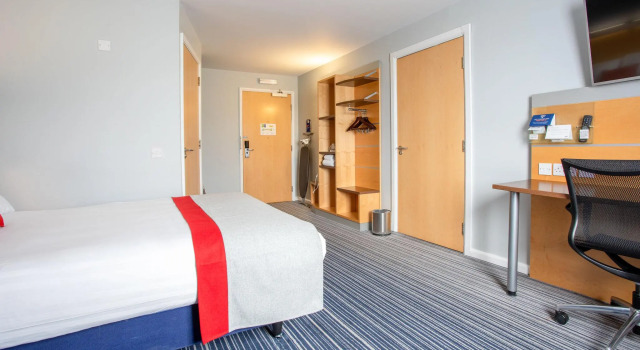 Двухместный номер Standard Holiday Inn Express Dunfermline by IHG