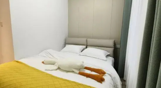 Люкс с 2 комнатами с видом на город Beihai Baibu Yintan Homestay