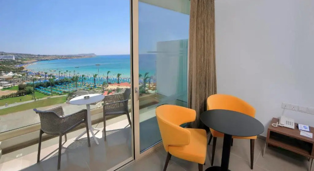Двухместный номер Роскошный с видом на море Отель Nelia Beach