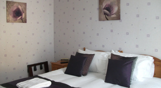Grosvenor House, Varaa Hotelli Torquay Devon