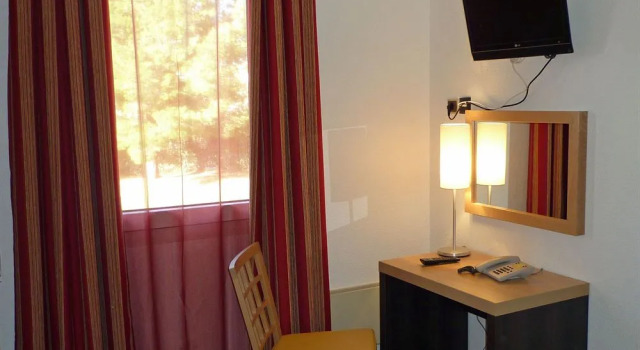 Hôtel Arcadius, Varaa Hotelli Hotellit Étang de Thau aamiaisella, Aamiainen