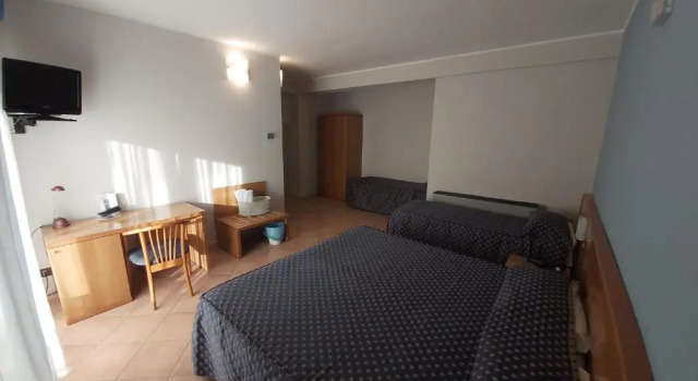 Четырёхместный номер Standard Hotel Lachea