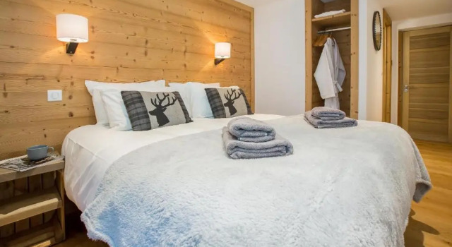 Chalet Lumina, Забронировать Шале Виллы Овернь-Рона-Альпы, Вилла