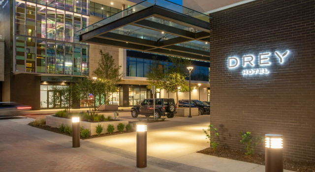 Drey Hotel, Забронировать Отель Даллас Dallas - Fort Worth Metropolitan Area
