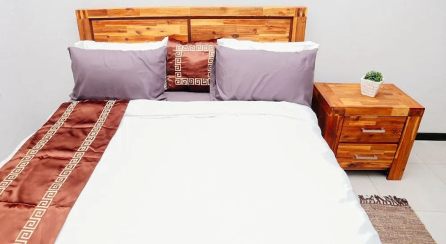 The Crib Guesthouse house, Забронировать Отель Отели Йоханнесбург 3 звезды, рядом с Ferndale Village Shopping Centre, 3*