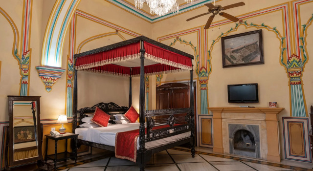 Narain Niwas Palace