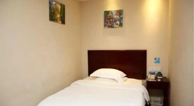 Двухместный номер Standard GreenTree Inn ShanDong Jining Zoucheng ChangpingShan Road Changping Garden Express Hotel