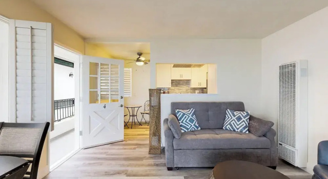 Апартаменты 1BR Ocean-view Apt - Walk to Beach, Shops & Pier