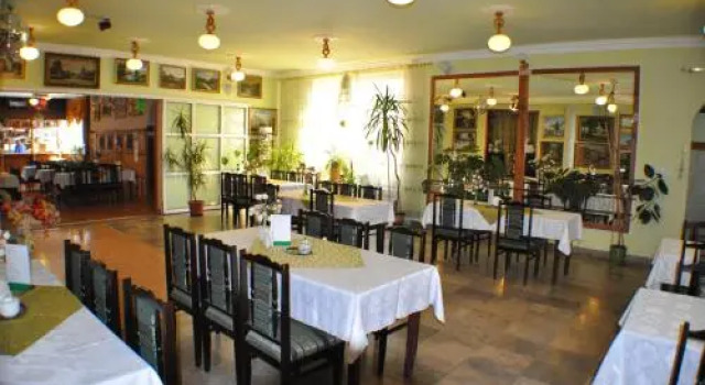 Hotel Pod Świerkiem, Забронировать Отель Отели в центре Буско-Здруй, в центре
