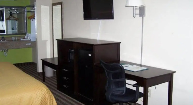 Econo Lodge (kenly), Varaa Hotelli Kenly Pohjois-Carolina