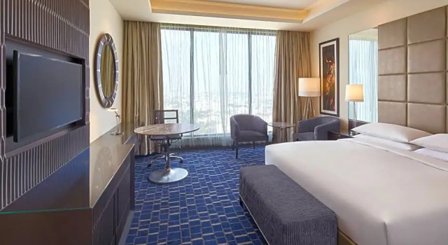 Двухместный номер Standard с видом на город Renaissance Bengaluru Race Course Hotel