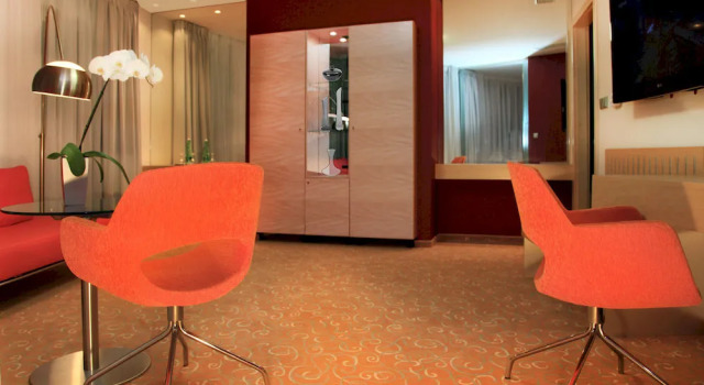 OREA Hotel Atrium