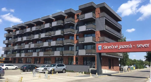 Apartment Sun Lakes - Sever, Reservar Apartamento Senec Bratislava