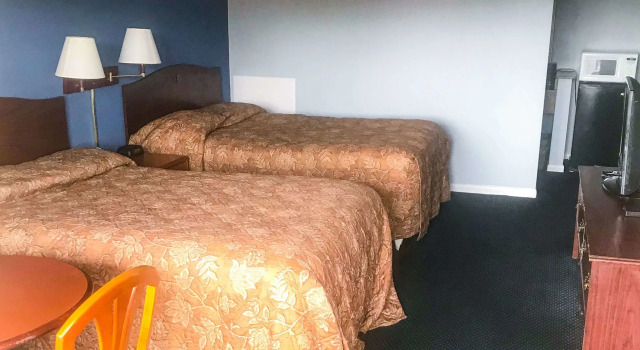 Economy 7 Inn- Newport News, Забронировать Мини-отель Мотели Ньюпорт-Ньюс, Мотель