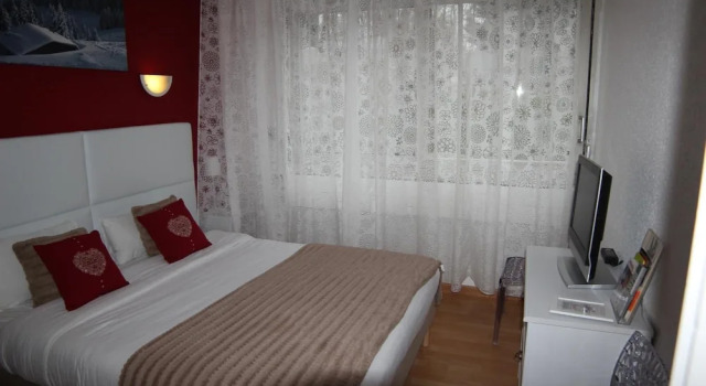 Четырёхместный семейный номер Standard The Originals City, Hôtel Villancourt, Grenoble Sud