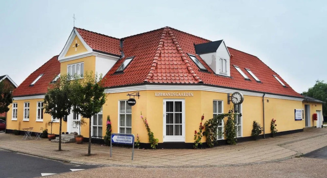 Købmandsgaarden Hjørring, Book Hotel Hjørring 
