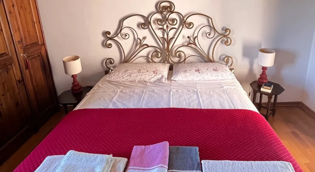 Tuscan Villa 5mins From Beach, Sleeps 8, ev Point