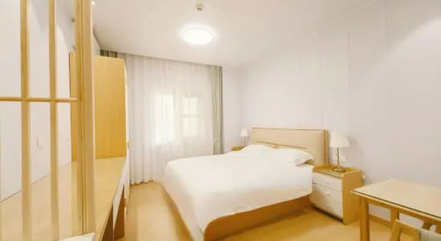 Wan  Zi, Book Hotel Shijiazhuang Hebei