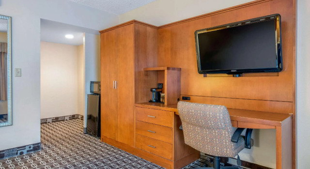 Двухместный номер Standard Quality Inn Savannah Historic District