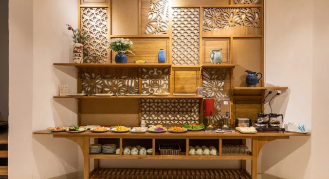 Daisy Boutique Hotel, Забронировать Апартаменты/квартира Отели Дананга муниципалитета с завтраком, Завтраки