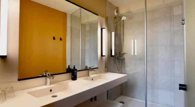 Люкс ibis Styles Saint Nazaire Centre Gare
