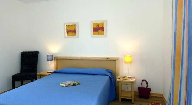 Goélia Le Village Club Marin, Réserver Hôtel Hôtels à Corbières avec parking, Parking