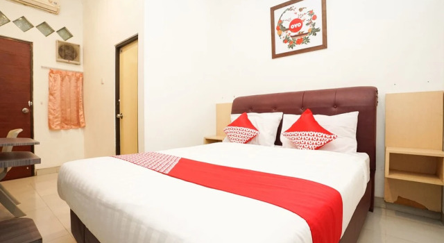 Alibaba Residence By OYO Rooms, Book Hotel Surabaya East Java, near University Of 17 Agustus 1945 Surabaya