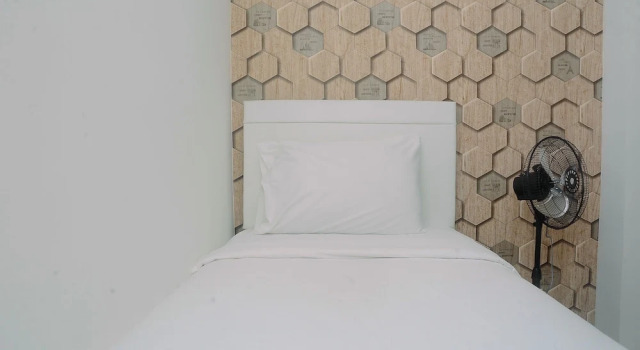 Апартаменты Bassura City 2BR Apartment with Minimalist Design near Shopping Mall